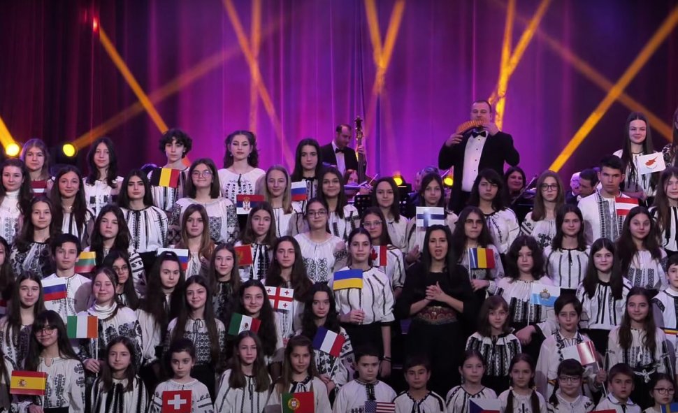 Peste 100 de copii şi tineri români transmit un manifest muzical prin care cer oprirea războiului din Ucraina