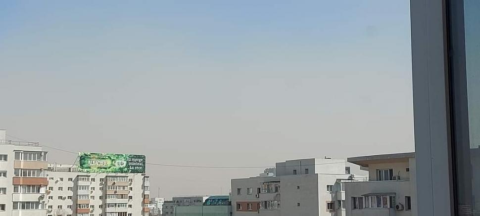 Norii de praf din Bărăgan au ajuns în Bucureşti. Cum arată Capitala în aceste momente 757422