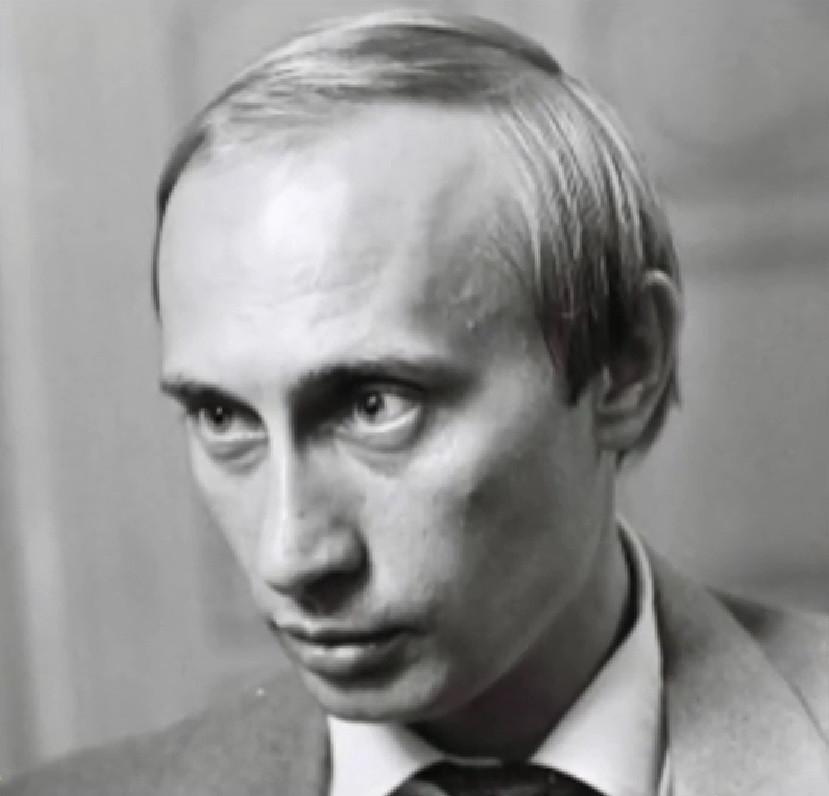 Lucruri neştiute despre copilăria liderului de la Kremlin. Putin a locuit într-un bloc murdar, plin de şobolani 757434