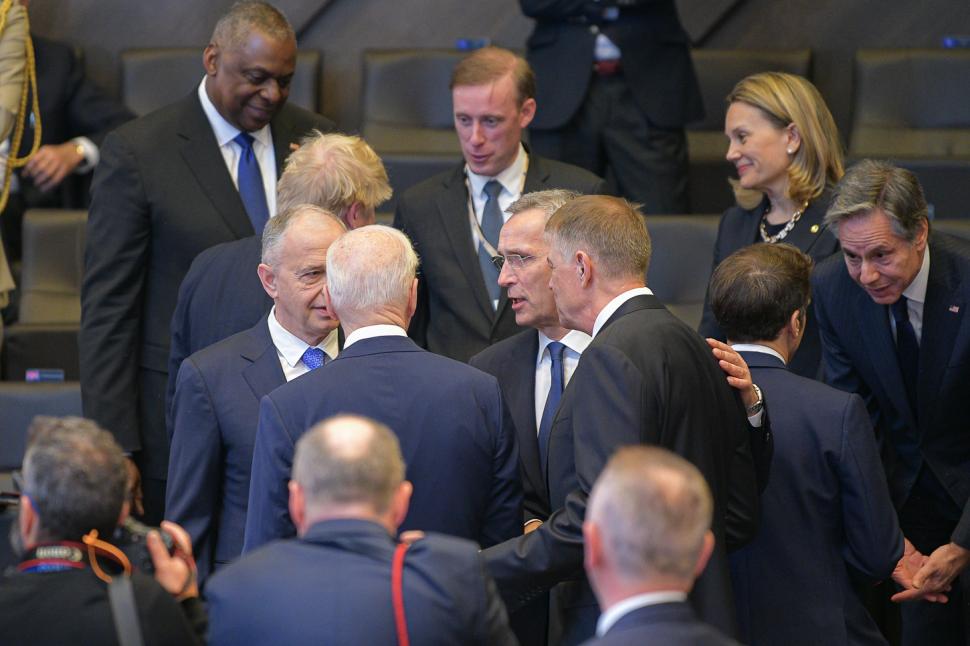 Klaus Iohannis și Joe Biden, întâlnire la Summitul de la Bruxelles 757835