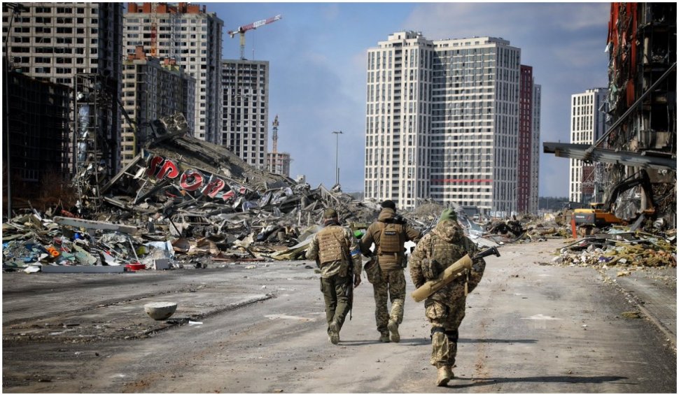 Rusia ajustează planurile și transferă echipamente în Belarus pentru a încercui Kievul