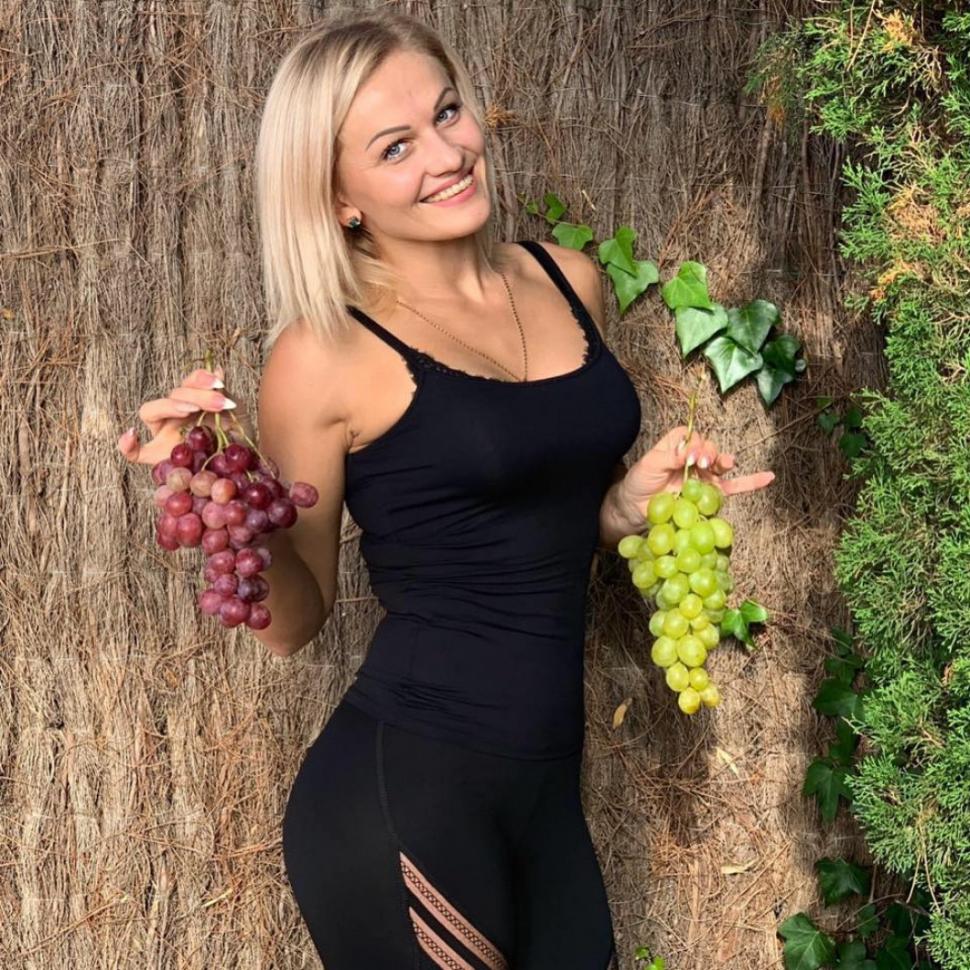 Ucraineanca ajutată cu 200 de lei într-o benzinărie, mesaj pentru români direct din hotelul în care stă  757984