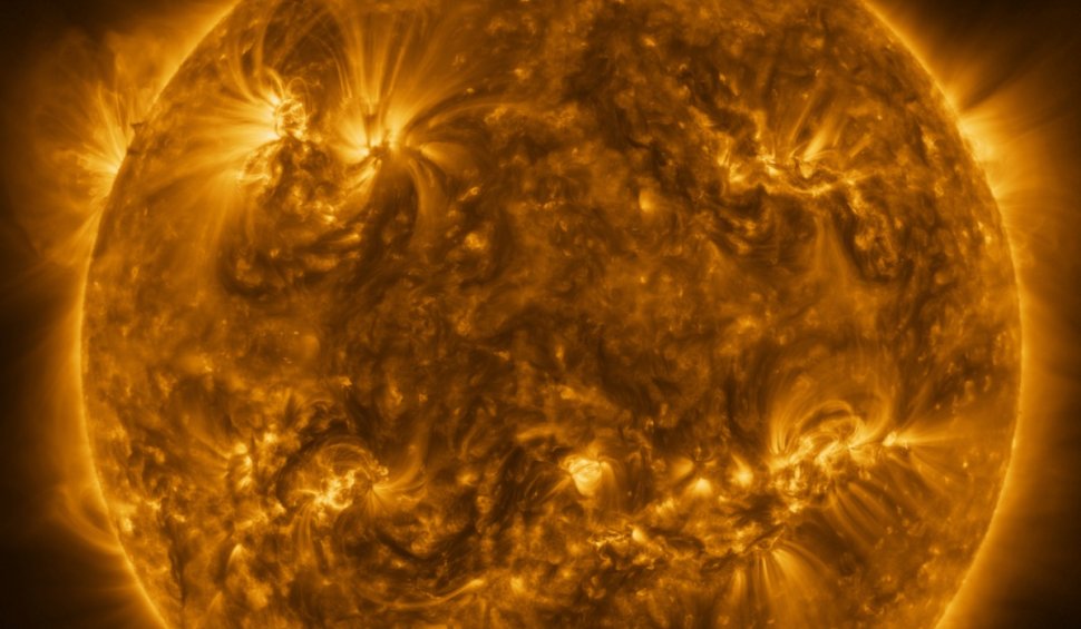 Cele mai detaliate imagini ale Soarelui, la o rezoluţie fără precedent, publicate de Agenția Spațială Europeană și NASA