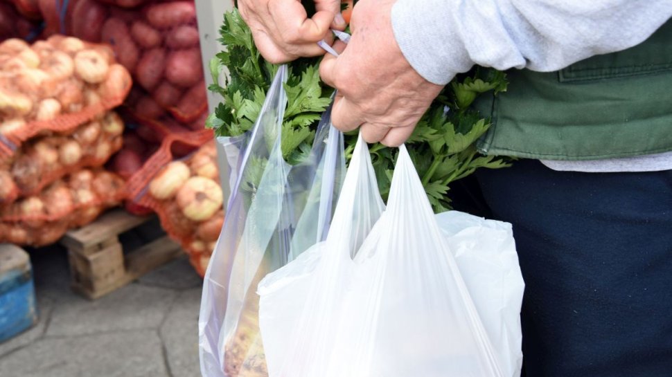 Purtătorul de cuvânt al Guvernului: "România deţine suficiente stocuri de alimente"