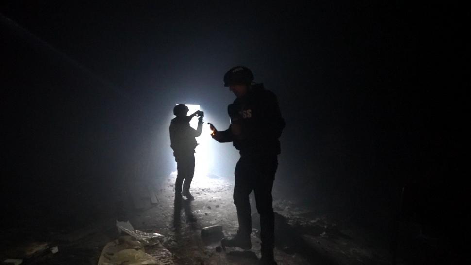 Cristi Popovici, trimisul special Antena 3 în Ucraina, martorul unui bombardament rusesc lângă Nicolaev: "Sunt distrugeri peste tot. Bilanţul victimelor creşte în fiecare zi"  759215