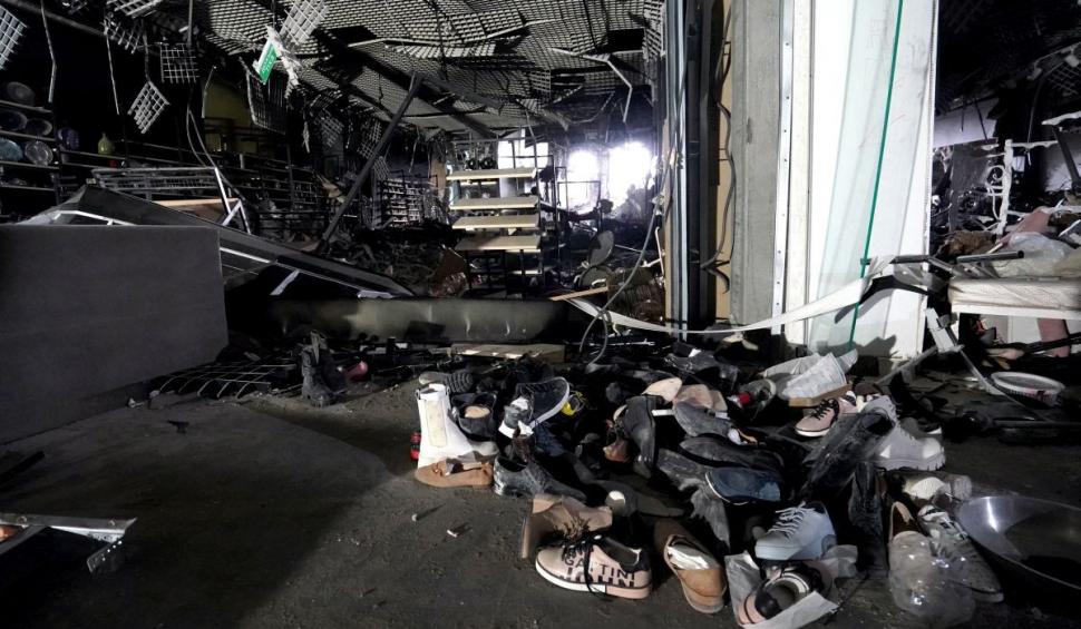 Imagini dramatice cu mall-ul din Kiev distrus de armata rusă 759304