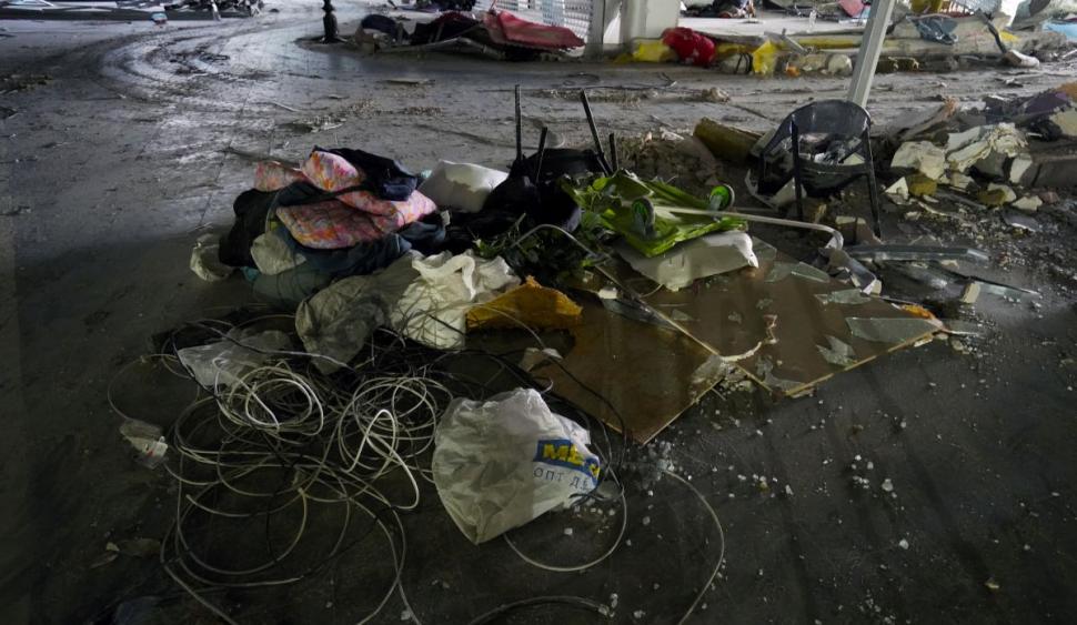 Imagini dramatice cu mall-ul din Kiev distrus de armata rusă 759310