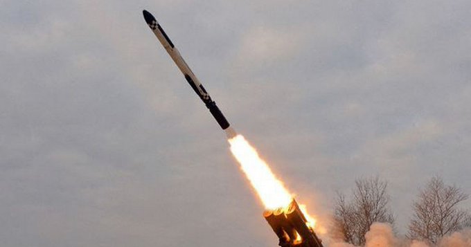 Coreea de Nord amenință cu arme nucleare dacă va fi atacată de Coreea de Sud