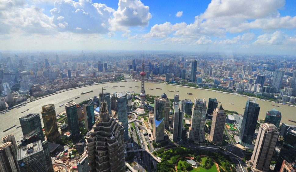 Lockdown pe termen nelimitat în Shanghai, după cel mai grav bilanţ zilnic COVID-19 din ultimii doi ani