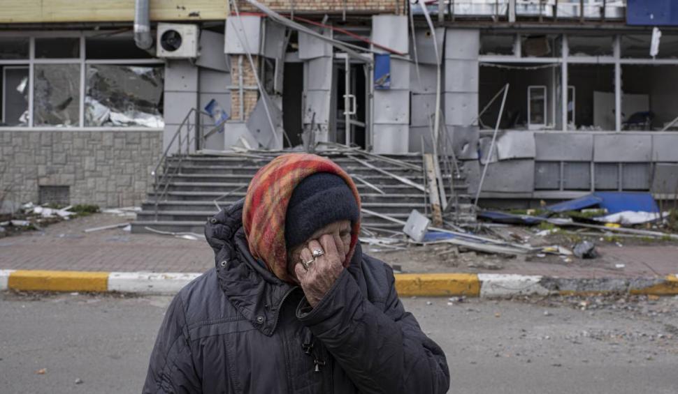 Rușii și-au incinerat victimele din Bucha într-o groapă comună pentru a încerca să-și ascunde faptele, susține un consilier al ministrului ucrainean de Interne 760097