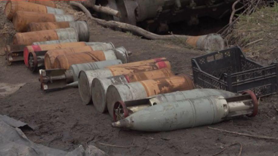 După Bucha, Borodianka. Cadavre de oameni legați, torturați și împușcați în cap, recuperate de voluntari, după alungarea rușilor din oraș 760389