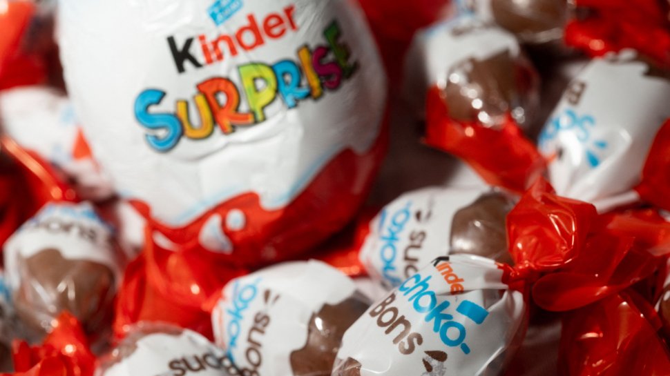 Producătorul de ouă de ciocolată Kinder închide fabrica din Belgia