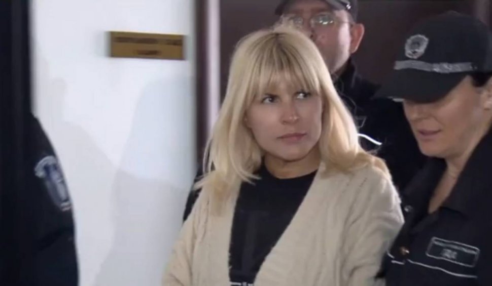 Elena Udrea va fi audiată mâine în Bulgaria de trei judecători, în procesul de extrădare
