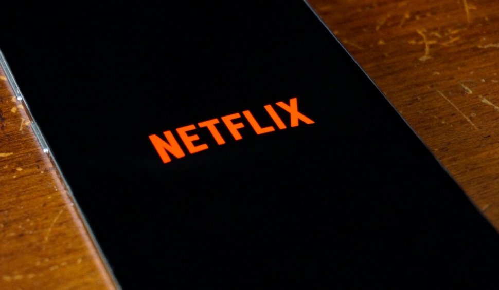 Abonații ruși au dat în judecată Netflix pentru că platforma și-a suspendat serviciile în Rusia