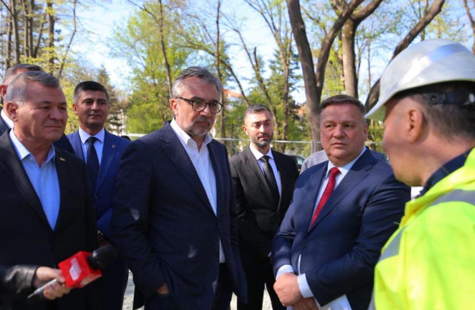 Lucian Romaşcanu: "E o bucurie să vezi cum monumente istorice, stâlpi de memorie și de cultură, sunt restaurate" 761873