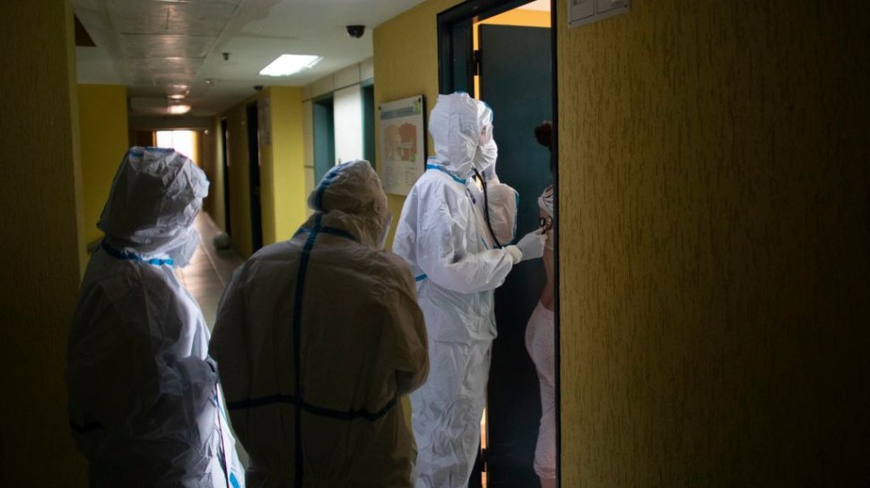 Organizaţia Mondială a Sănătăţii a decis să menţină COVID-19 la nivel de pandemie