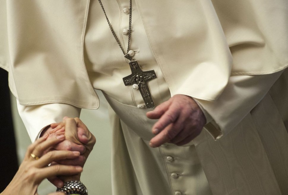 Moment controversat în procesiunea de la Vatican din Vinerea Mare