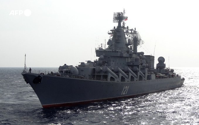Ruşii fac ceremonie de rămas-bun pentru nava scufundată. Radu Tudor: "Este a doua navă Moskva care se află pe fundul Mării Negre"
