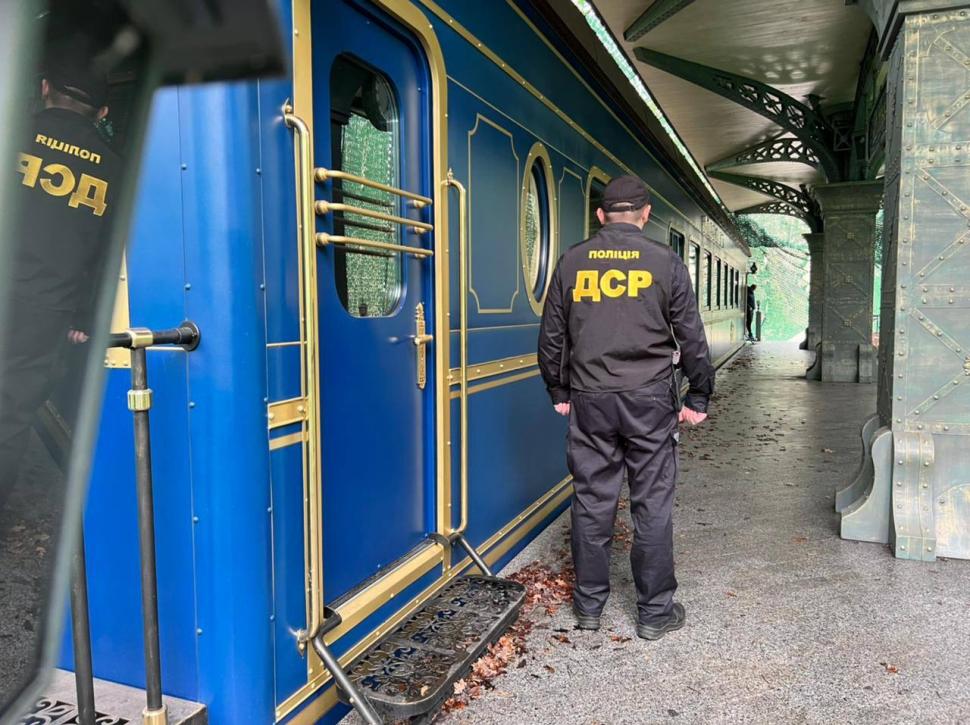 Imagini cu averea lui Viktor Medvedchuk, oligarhul lui Putin capturat în Ucraina. Cum arată vagonul de aur de 25 de milioane de dolari 762654