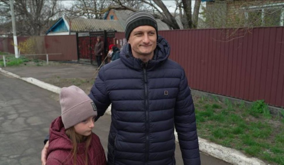 Mărturiile unui ucrainean luat prizonier de ruși: ”Am fost legat. Trăgeau în jurul meu” | A mers pe un câmp minat și a fost închis într-o magazie
