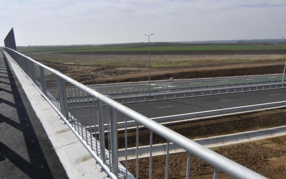 Lia Olguţa Vasilescu: "Din această seară se va putea circula pe prima porţiune din Drumul Expres Piteşti-Craiova" 763341