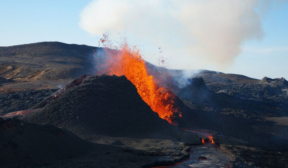Erupțiile vulcanice ar putea fi anticipate de un sistem inovator