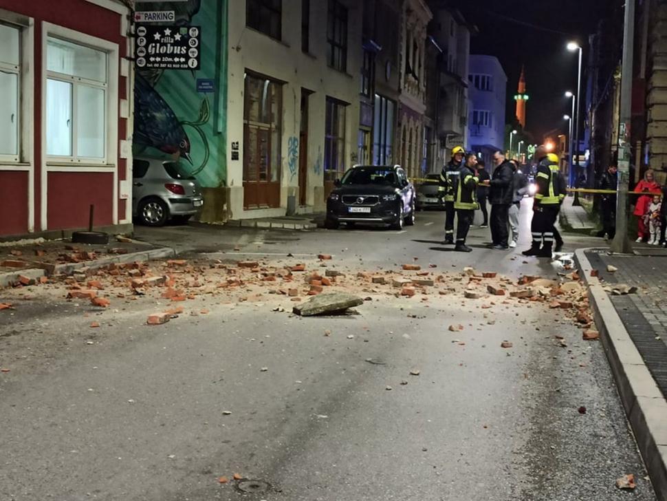 Cutremur puternic în Bosnia, în Sâmbăta Mare. O persoană a murit, mai multe sunt rănite 763597