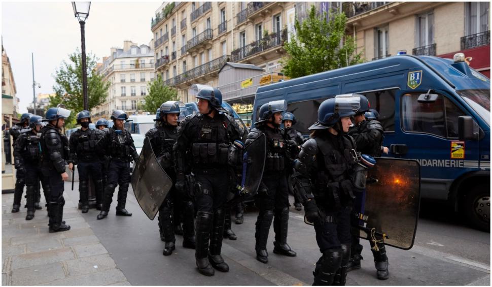 Proteste violente după alegeri în Franța | Ciocniri între polițiști și manifestanți 763819