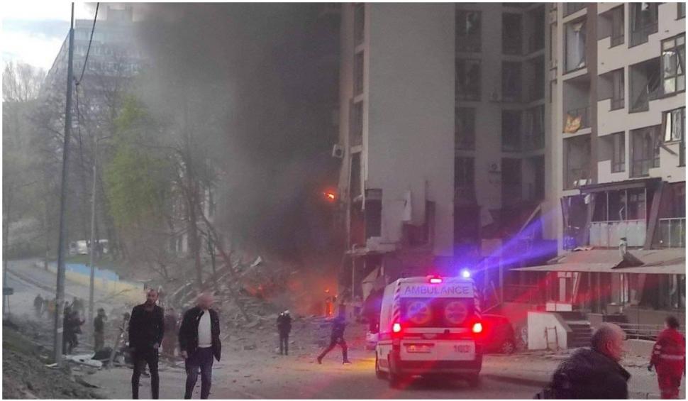 Primele imagini de la atacul cu rachete asupra Kievului, în timpul vizitei secretarului general al ONU 764648