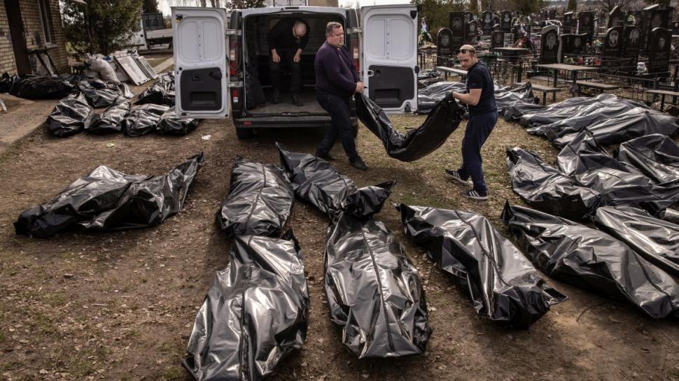 Peste 9.000 de crime de război sunt investigate în Ucraina | Zece soldaţi ruşi, inculpaţi pentru masacrul de la Bucha 765058