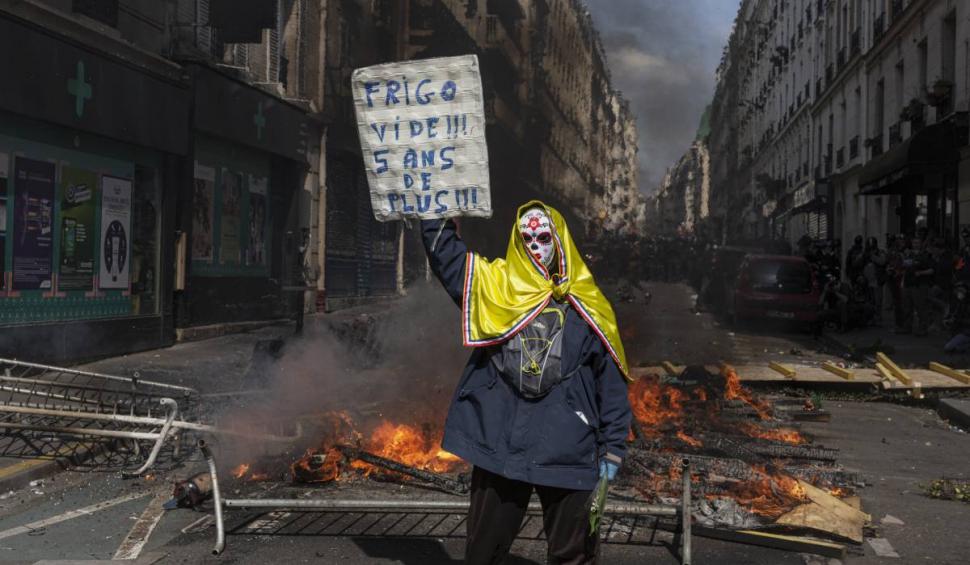 Proteste în Franța de 1 Mai. Manifestări violente la Paris | Poliția a reținut zeci de persoane  765112
