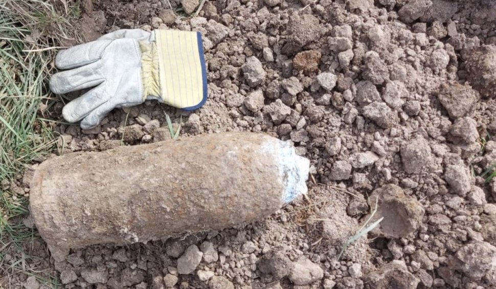Proiectil exploziv funcțional, găsit în zona Aeroportului Oradea