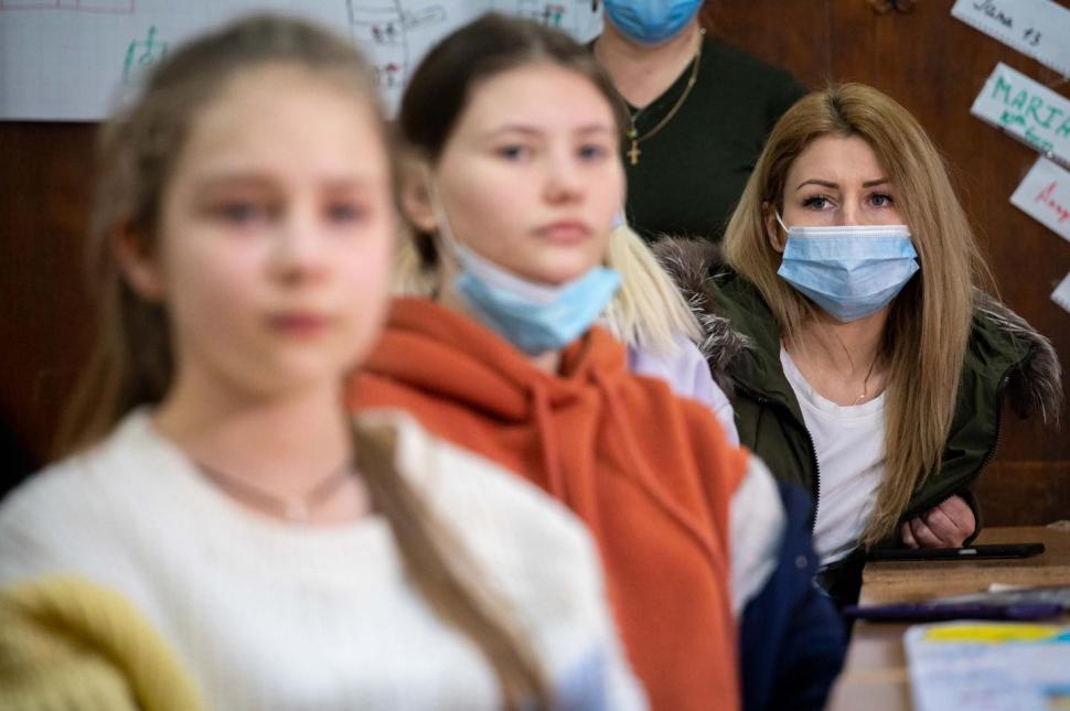 Gabriela Firea: "În România au găsit refugiu aproape 40.000 de copii ucraineni fugiți din calea bombardamentelor" 765599