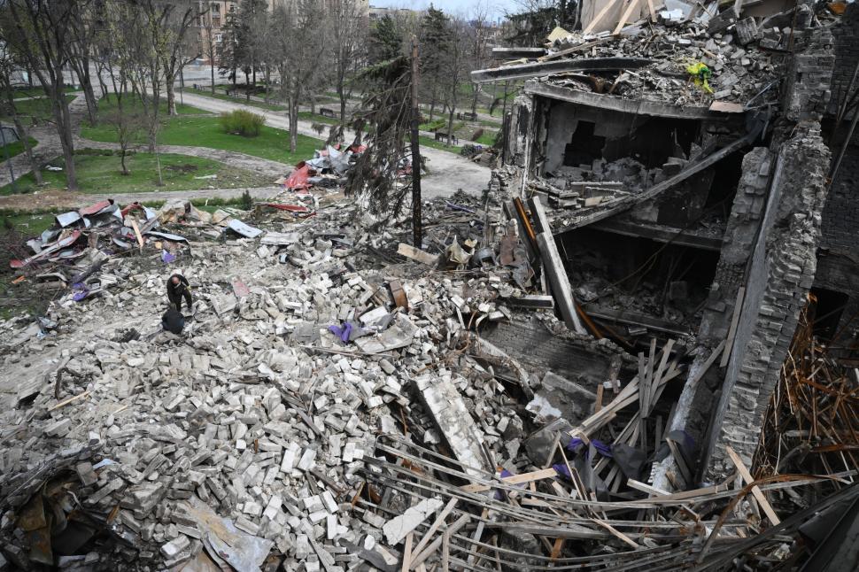 Adevărul despre atacul asupra Teatrului din Mariupol, dezvăluit de Associated Press 765860