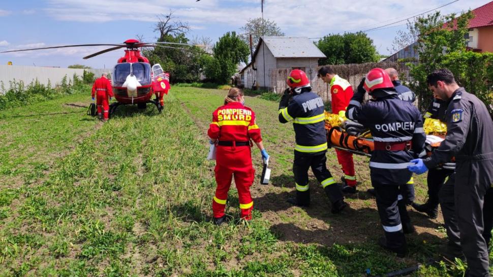 Accident grav în judeţul Prahova! O femeie a murit, iar doi bărbaţi au fost răniţi 766099
