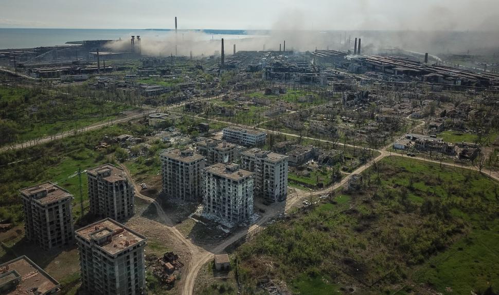 Război în Ucraina | Surpriza pregătită de liderii occidentali înainte de 9 mai | Armata rusă încearcă să-și acopere urmele la Mariupol 766160