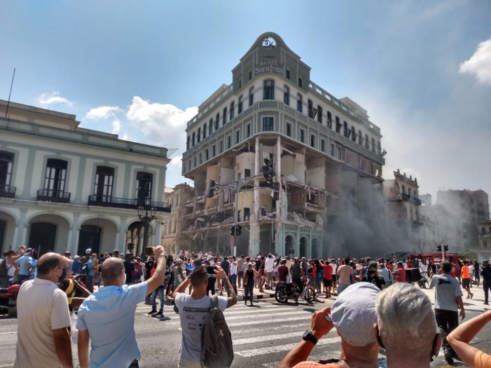 Hotel în Havana, pulverizat de o explozie uriașă. Cel puțin 8 oameni au murit 766343