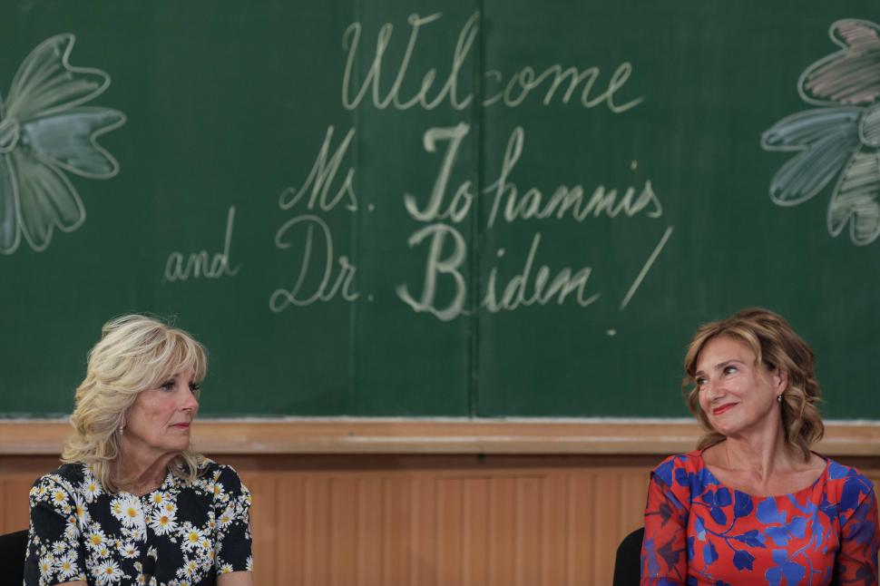 Cătălin Botezatu, verdict despre aparițiile lui Jill Biden și Carmen Iohannis 766475