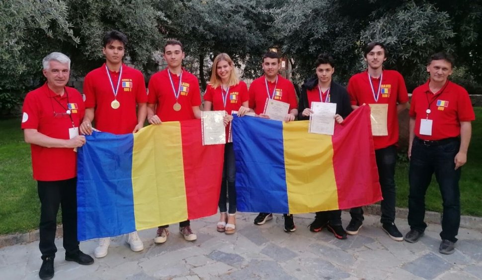 Şase medalii şi locul I pe echipe pentru România la Olimpiada Balcanică de Matematică
