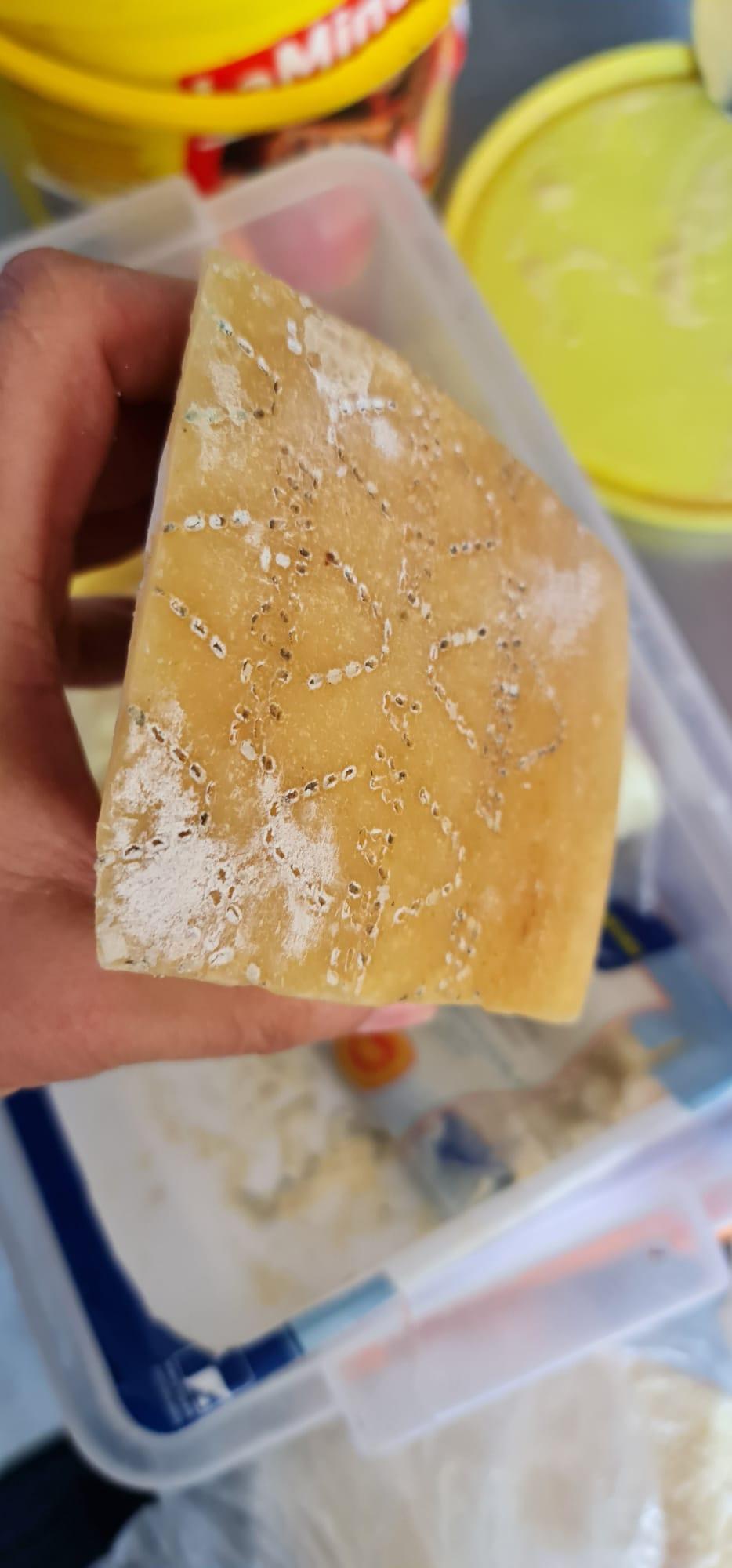 Excremente de șoareci, mâncare stricată și mucegăită, într-un restaurant din Galați. ANPC a dat o amendă usturătoare și a închis localul 767242