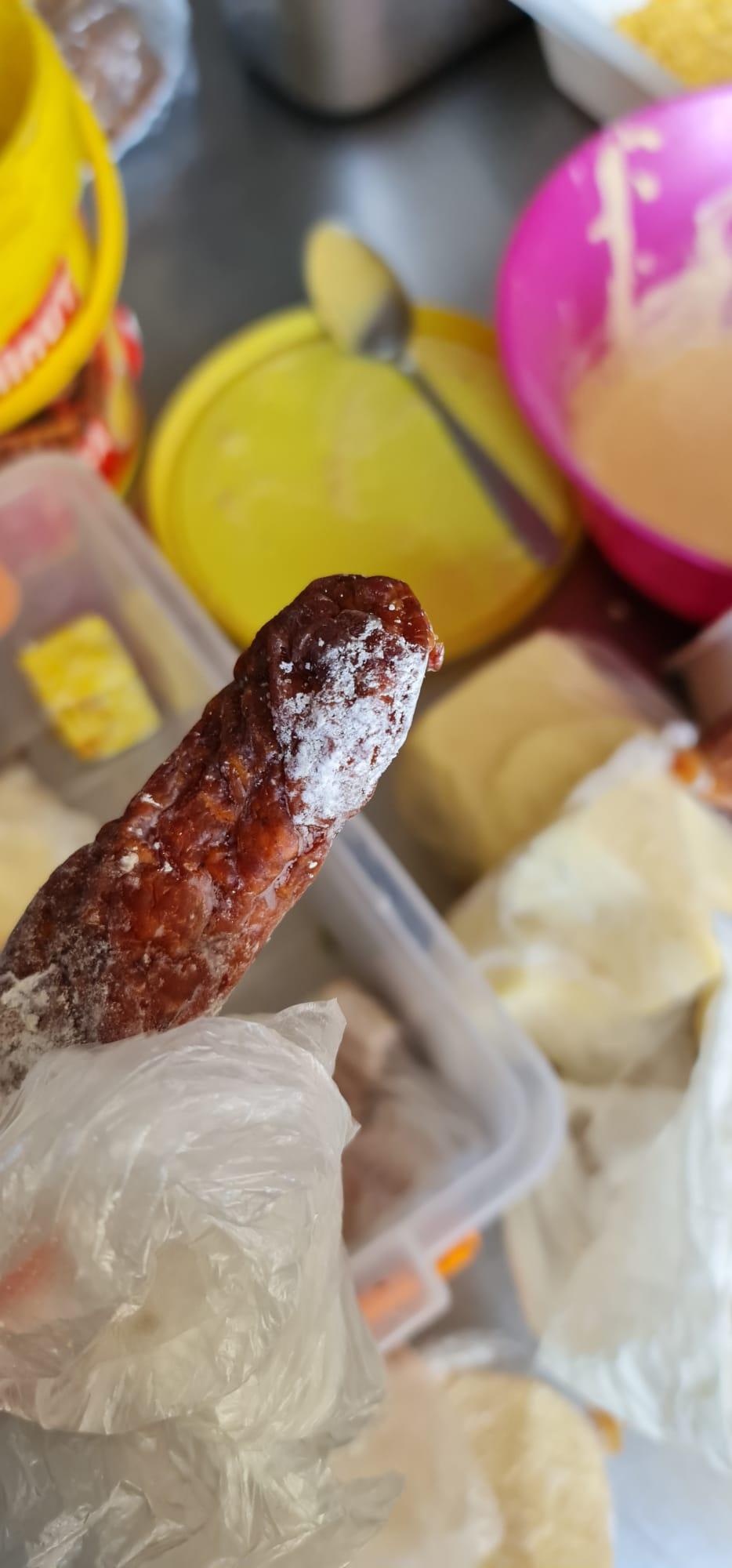 Excremente de șoareci, mâncare stricată și mucegăită, într-un restaurant din Galați. ANPC a dat o amendă usturătoare și a închis localul 767245