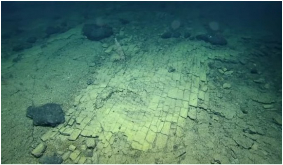 Descoperire uimitoare pe fundul Oceanului Pacific: ”drumul de cărămidă galbenă către Atlantida”
