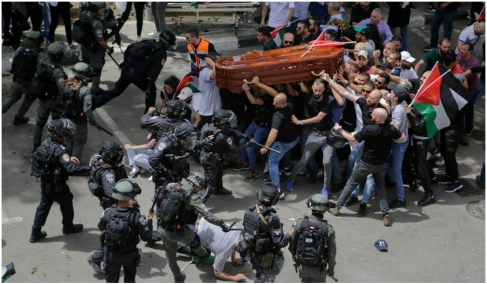 SUA condamnă intervenția violentă a poliției israeliene la înmormântarea jurnalistei Shireen Abu Aqleh