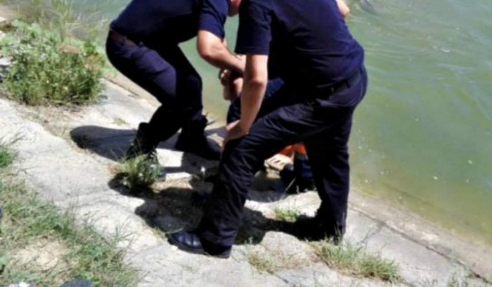 Copil de 10 ani, înecat într-un canal de irigații din Vișani, județul Brăila. Nu a putut fi salvat din cauza pereților oblici acoperiți de mâzgă