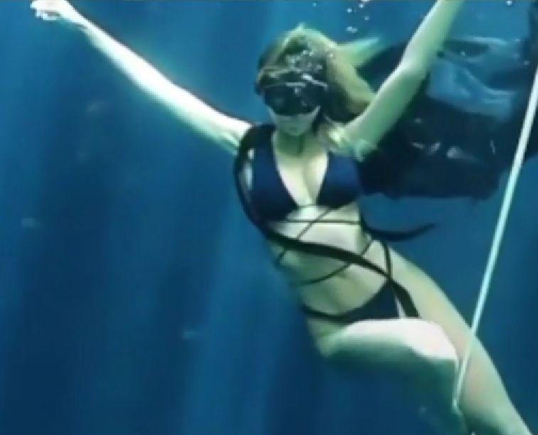 Mădălina Ghenea, apariție incendiară la filmările noii sale pelicule 768287