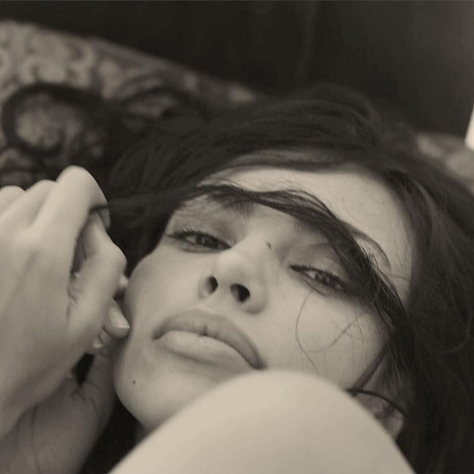 Mădălina Ghenea, apariție incendiară la filmările noii sale pelicule 768289