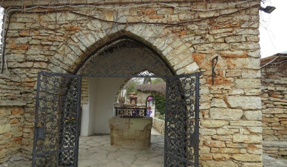 Castelul Reginei Maria şi grădina botanică din Balcic, cele mai îndrăgite atracţii turistice din Bulgaria 768035
