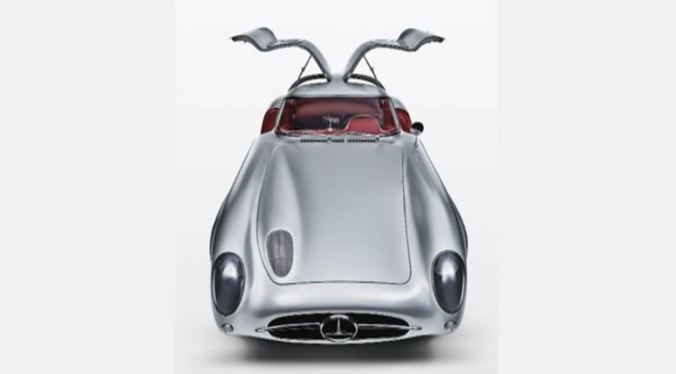 S-a vândut cea mai scumpă mașină din lume. Costă mai mult decât un avion american F-35 768902