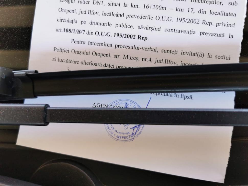 Șoferii cu mașinile vopsite din greșeală după gafa muncitorilor, amendați de Poliție în Otopeni. Cât au de scos din buzunar 769208