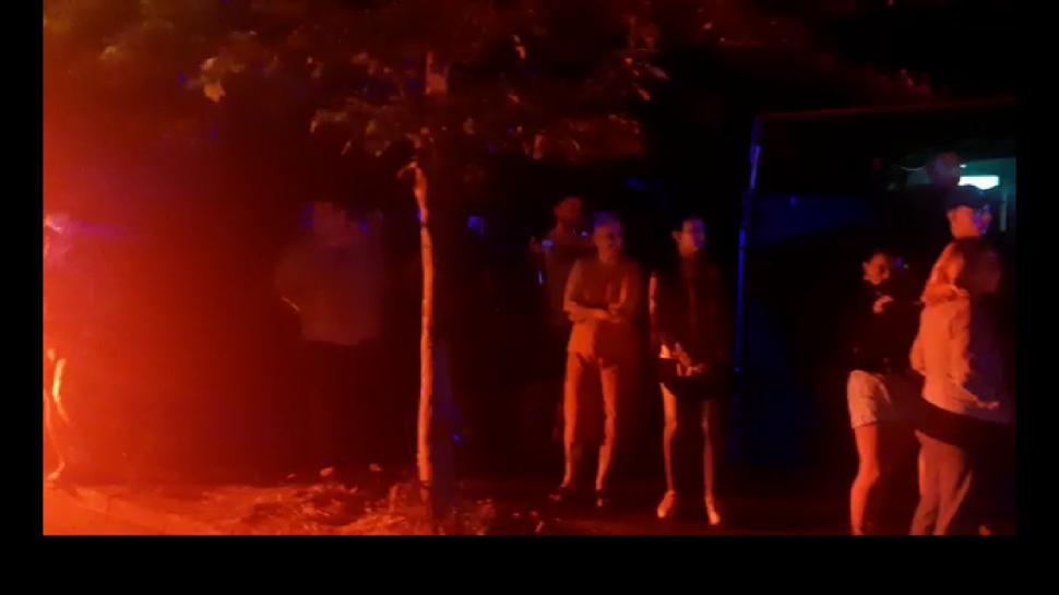 Incendiu puternic la un service auto din Bucureşti. Pompierii intervin cu 10 autospeciale. Trafic restricţionat 769914